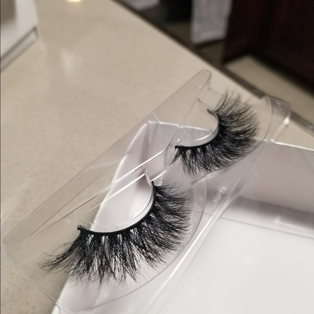 ☄️☄️Mink 3D Faux Lashes ☄️☄️(Style 2)